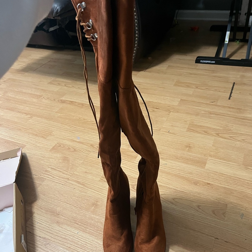 Elegant Tan Over the Knee Lace-Up Boots